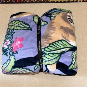 Vera Bradley "Sloth" print fleece blanket/throw